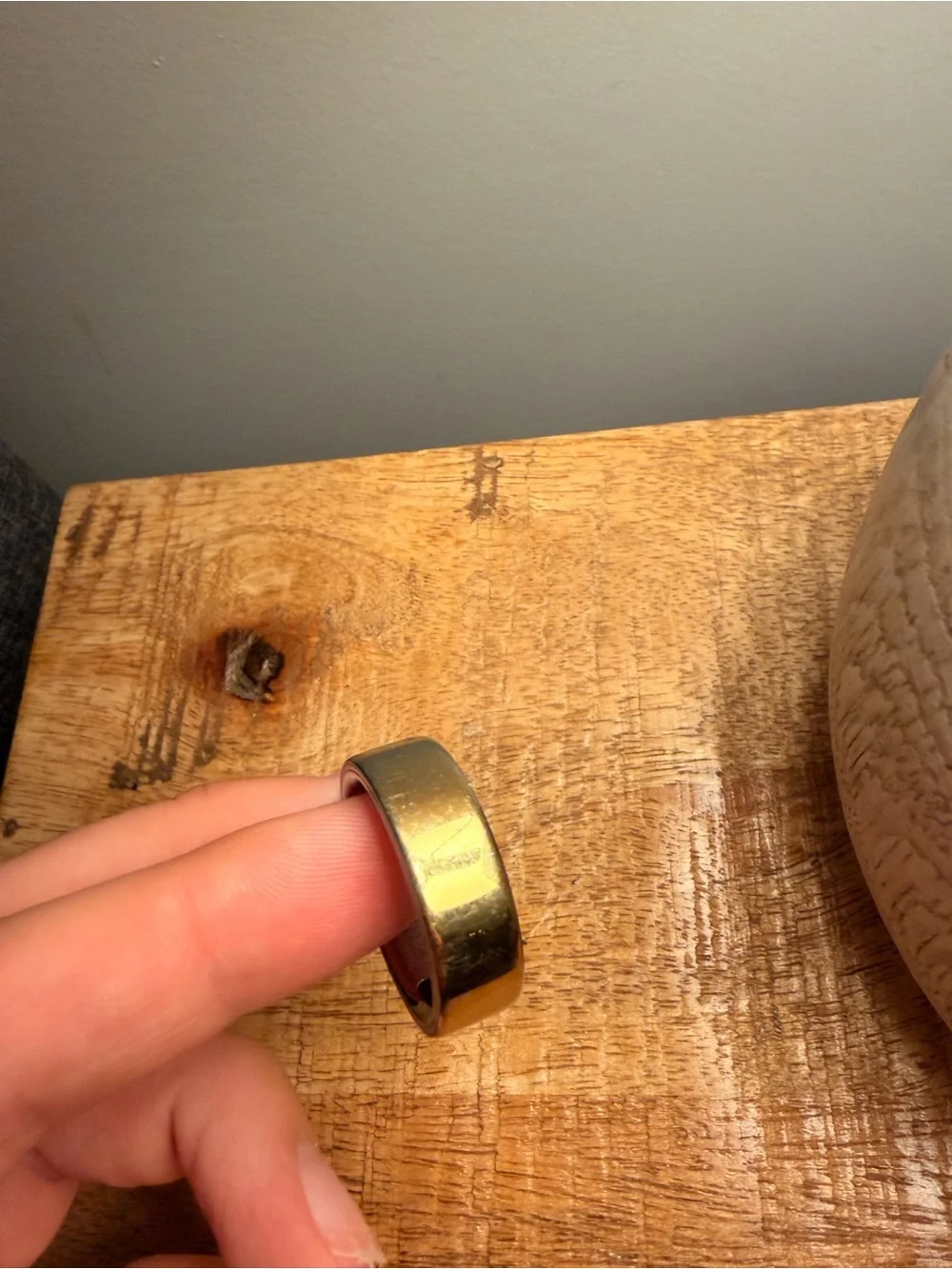 Aura Ring 4 Gold Women’s Smart Health & Fitness Tracker Ring